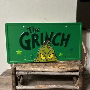 NEW DR. SEUSS THE GRINCH 12" METAL GRINCH FACE SIGN